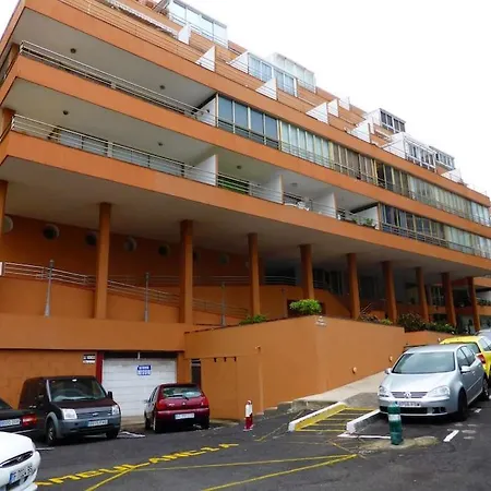 Apartamento First Line